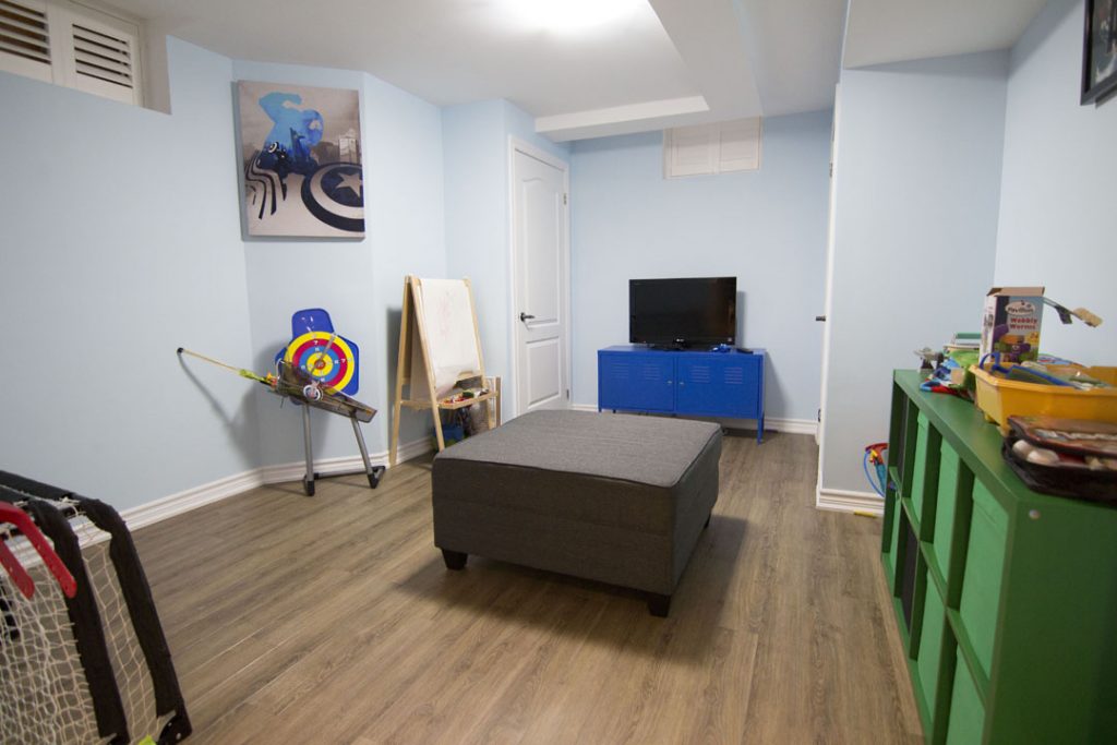 Basement idea, the games room: a finished basement by Harmony Basements