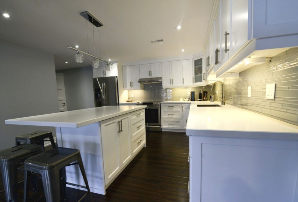 Modern Basement Kitchen Design by Harmony Basements Mississauga